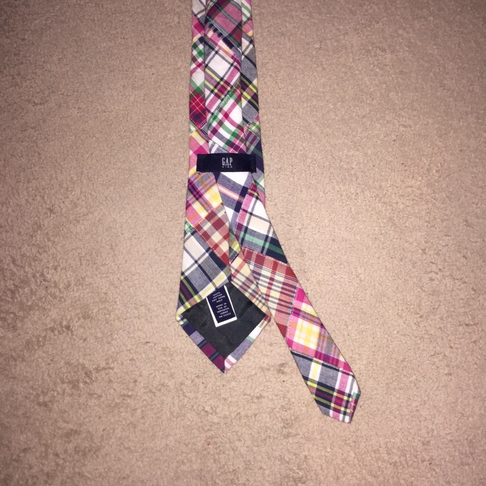GAP KIDS TIE.  IMPORTED FABRICS.  100% COTTON. OS